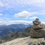 Joli cairn en montant à la cabane d'Orny