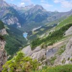 Vue plongeante sur le Lac du Godey, en montant
