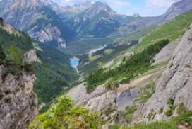 Vue plongeante sur le Lac du Godey, en montant