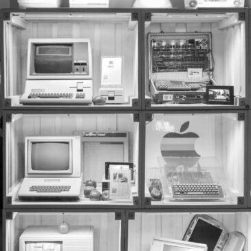 Bernard Stiegler – Ars industrialis